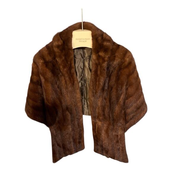 Vintage Fredrick & Nelson Fur Salon Woman's Mink Shawl Silk Lined with Pockets L - Picture 3 of 15